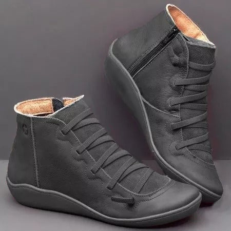 DAMEN-LEDERSTIEFEL IM VINTAGE-STIL MIT SCHNÜRUNG